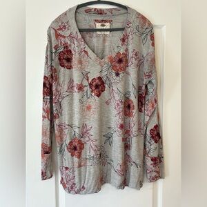 EUC Cupio Floral V-Neck Long Sleeve Top XL
